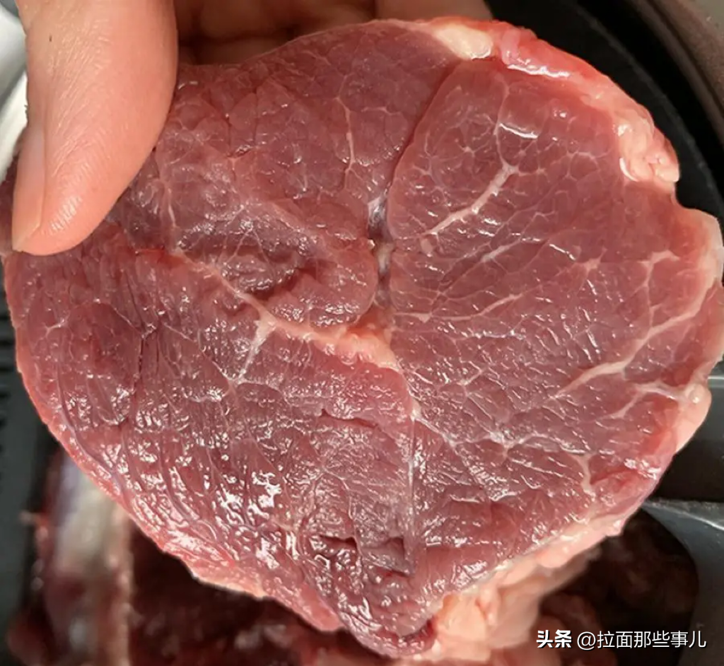 牛前腱子肉和后腱子肉哪个好吃（牛腱子肉是哪里的肉）(图4)