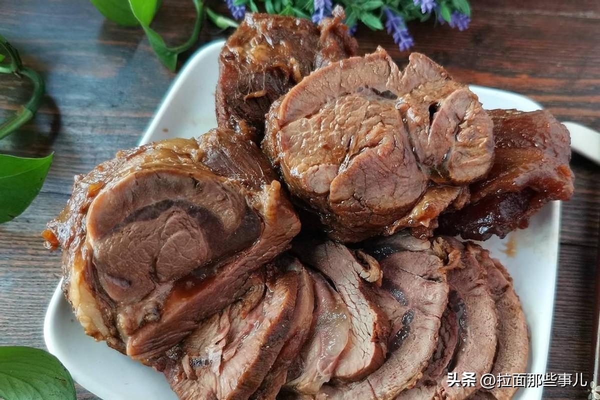 牛前腱子肉和后腱子肉哪个好吃（牛腱子肉是哪里的肉）(图1)