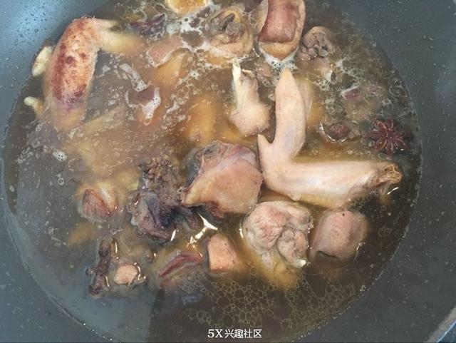 小鸡炖蘑菇介绍（天王盖地虎小鸡炖蘑菇）(8)