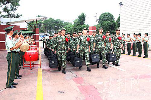 当兵的逃兵要怎么处理（逃兵和退兵的区别和后果）(2)