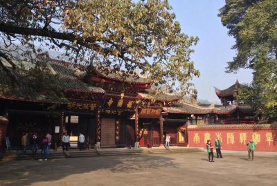 ​寺院和寺庙有什么区别,寺院和寺庙有什么区别哪个能住