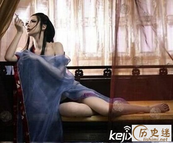 古代女子奇葩避孕24招：喝水银挂睾丸不忍直视