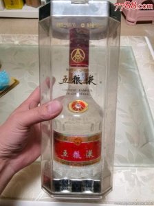 ​五粮液白酒怎么打开瓶盖？五粮液白酒如何打开