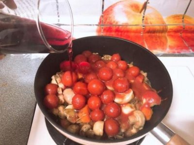 ​红酒和西红柿同吃吗？
