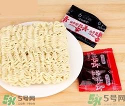 三养火鸡面怎么吃?三养火鸡面食用方法