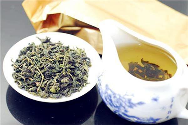 丁香茶一次泡多少合适 丁香茶能去口臭吗