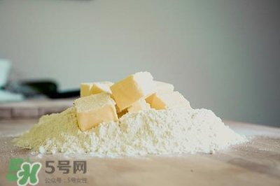 ​冬天怎么软化黄油?软化黄油的方法