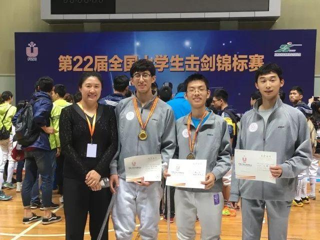 年度学霸来了！清华学生年度人物揭晓，他们成功的秘诀，其实只有４个字……