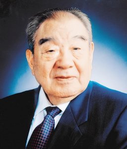 ​56岁主政内蒙古，67岁副国级，草原之子：布赫