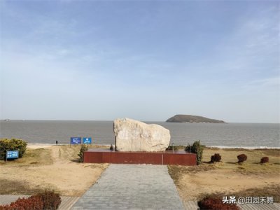 ​连云港海滨这几处沙滩，适合踏浪游泳、看海听涛，风景也很美